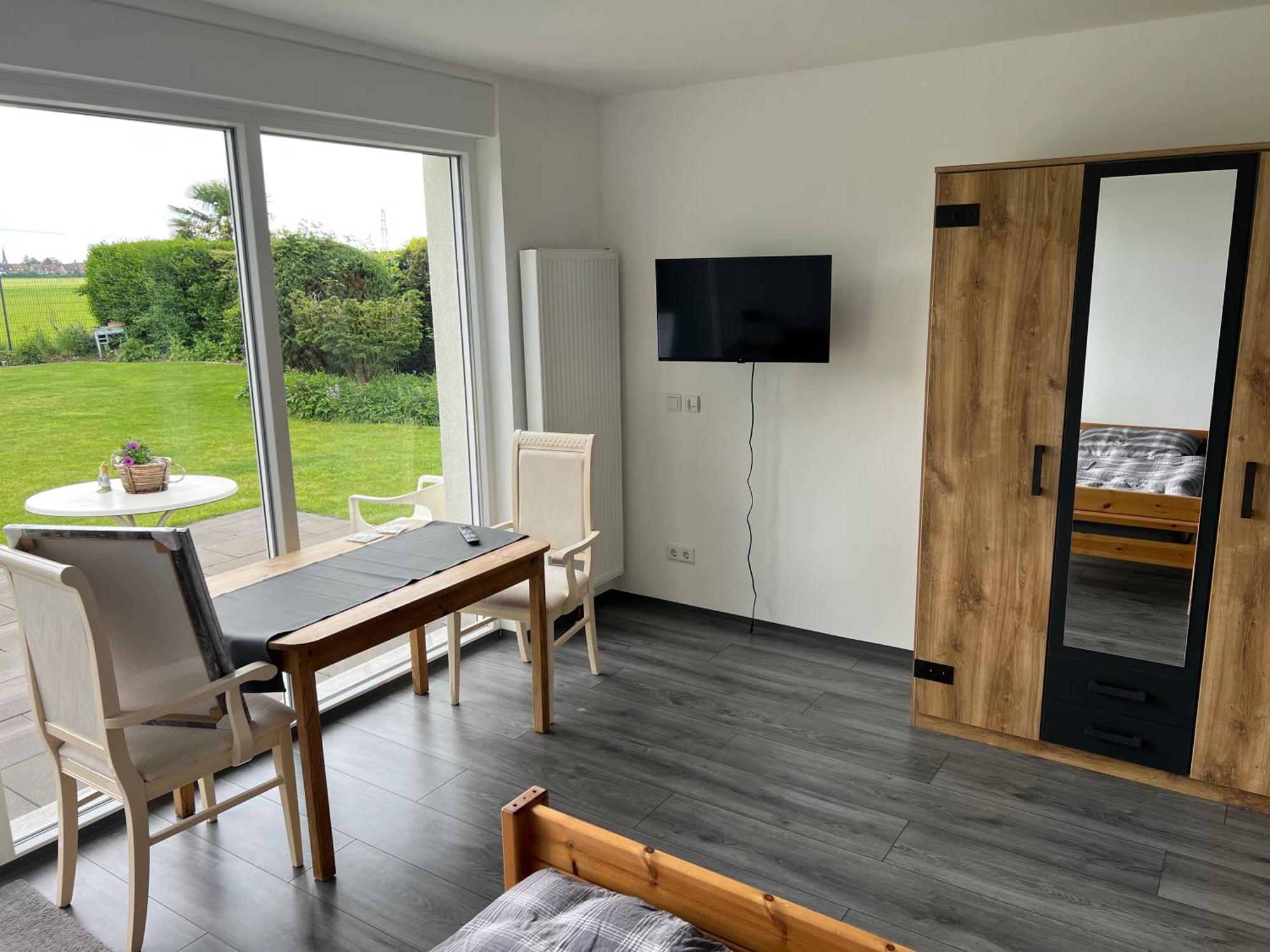 Bungalow Neuss Exteriör bild